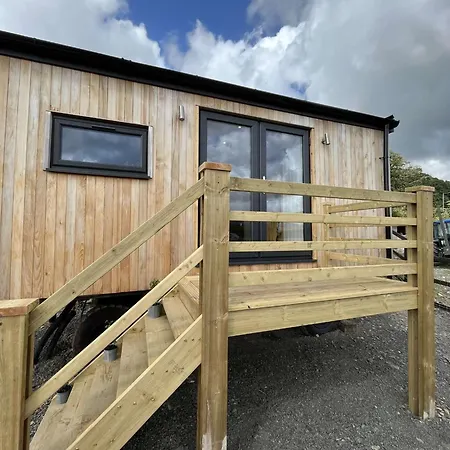 Cwtch Cader Shepherds Hut Llanelltyd Exterior photo